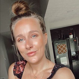 Meet your Posher, Andee